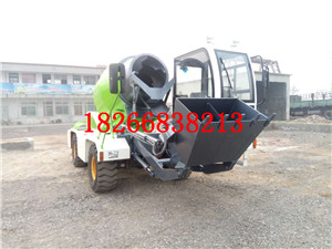 罐車性能 自上料混凝土攪拌運輸車 廠家現(xiàn)貨供應(yīng)