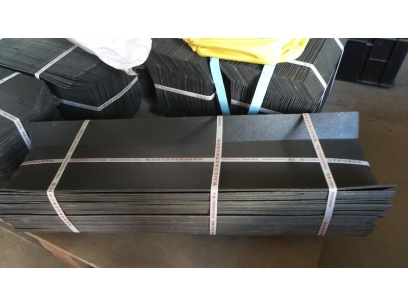 恒成塑料_ 箱包PE板供應(yīng)商，箱包PE板定做