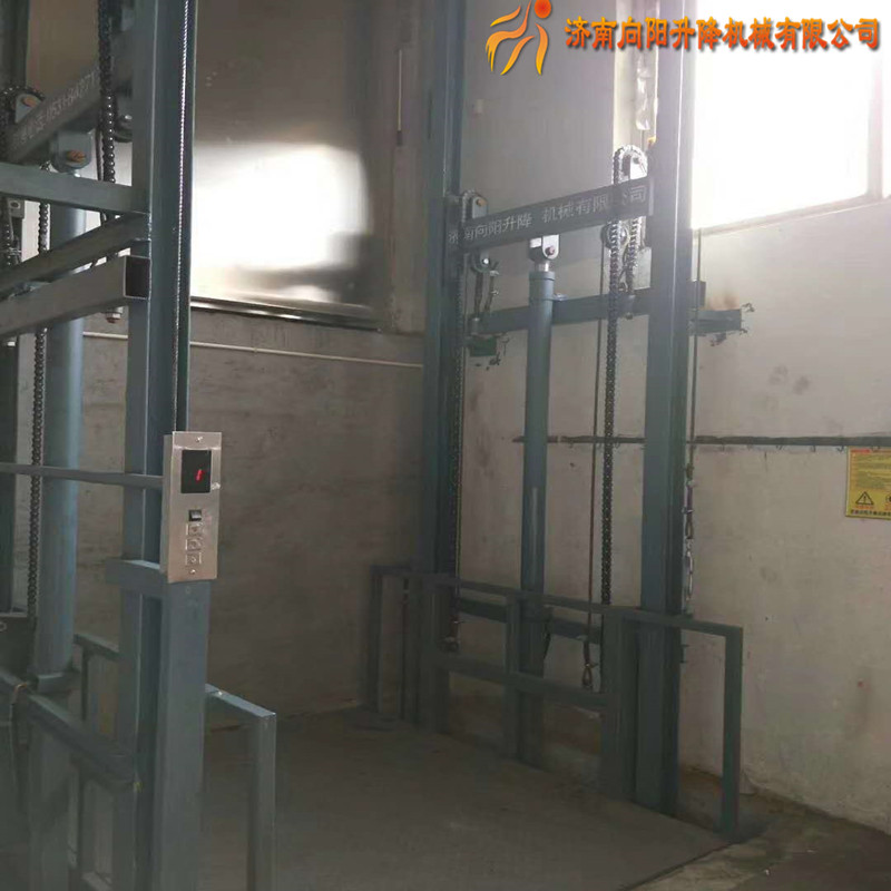 安徽宿州導軌式升降機，液壓升降 ，廠房樓層升降臺
